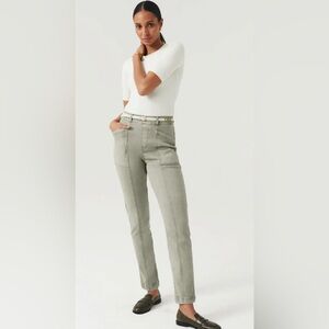 SPANX STRETCH TWILL STRAIGHT LEG PANTS- New with Tags- Size Small‎
